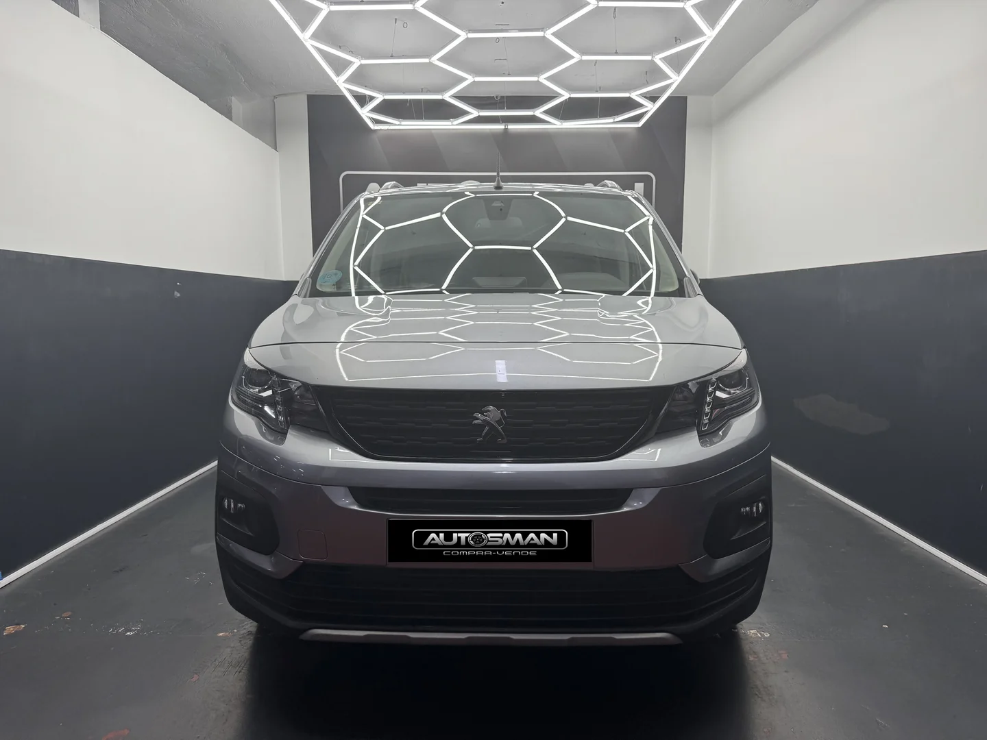 PEUGEOT Rifter GT Line Standard BlueHDi EAT8 2020 Diésel Gris - Interior